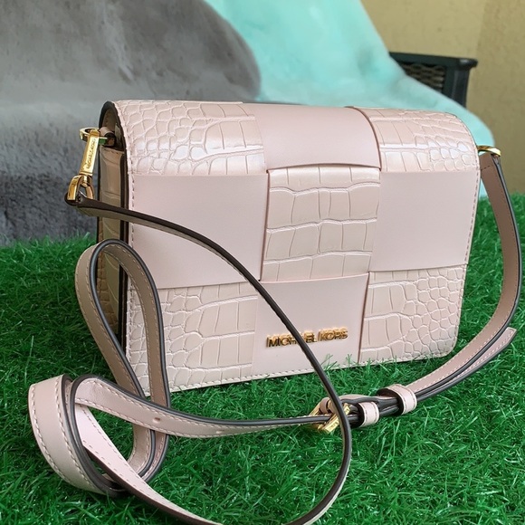 Michael Kors Mercer Sm clutch XBODY Powder Blush - Picture 15 of 15